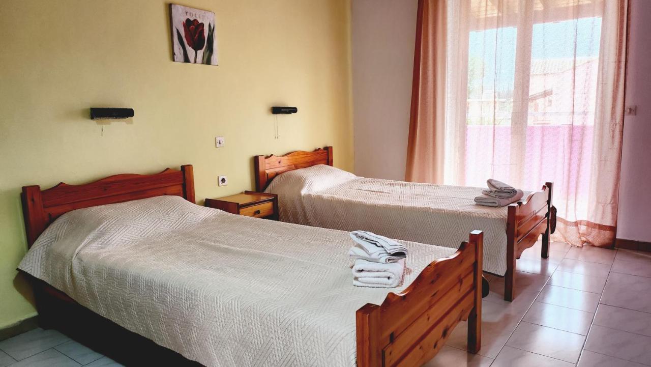 Villa Elena إيبسوس المظهر الخارجي الصورة