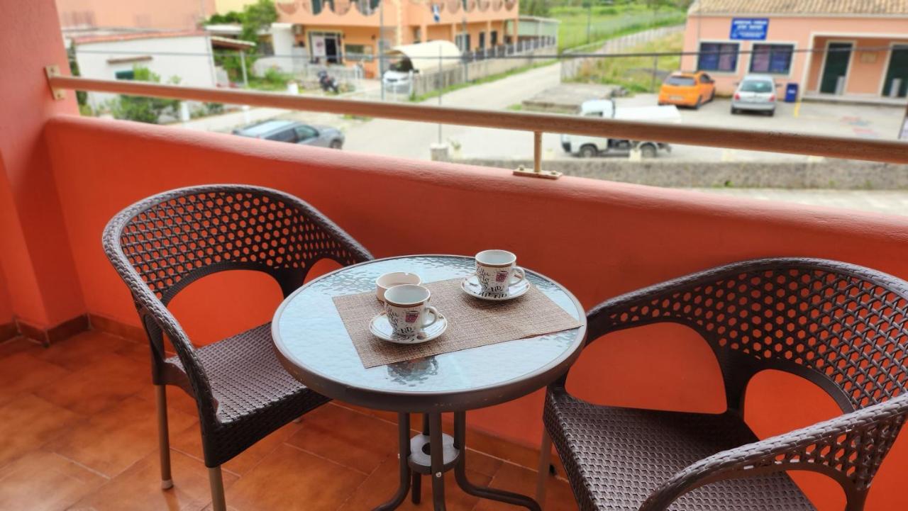 Villa Elena إيبسوس المظهر الخارجي الصورة